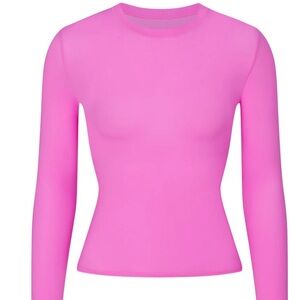 SKIMS Fits Everybody Long Sleeve Tshirt Neon Orchid